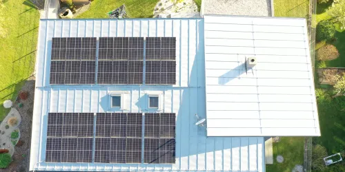 Projekt 2025 Edelstahldach mit Solaranlage